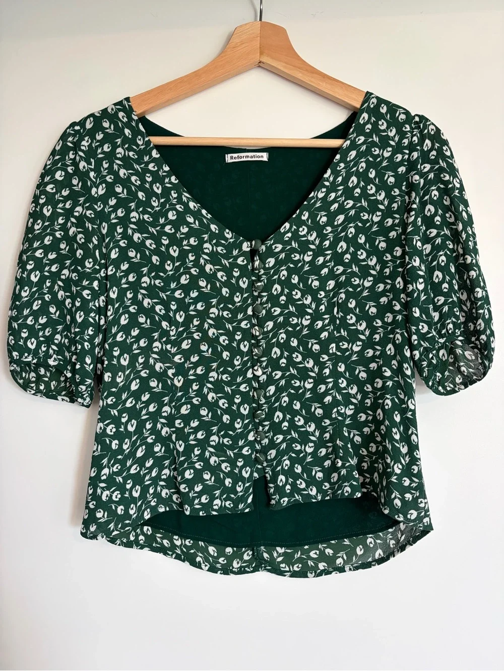 Reformation Dark Green White Floral V-Neck Puff Sleeve Blouse
